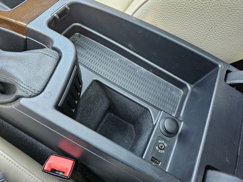 Used 2011 BMW 335i Sedan image 29