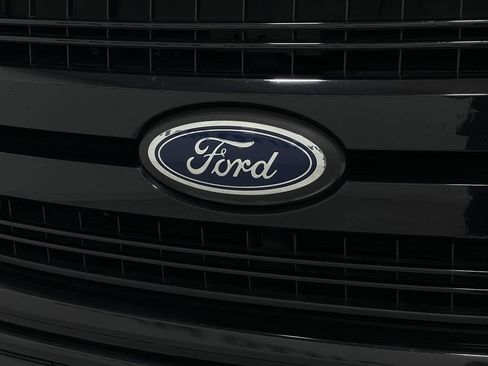 Used 2019 Ford F150 Lariat image 38