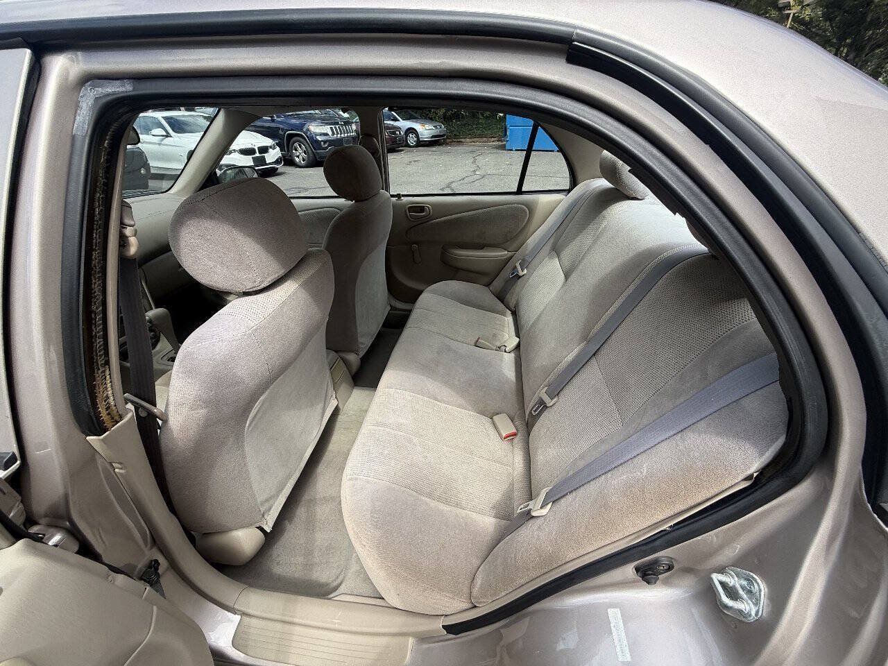 Used 2002 Toyota Corolla S FWD image 15