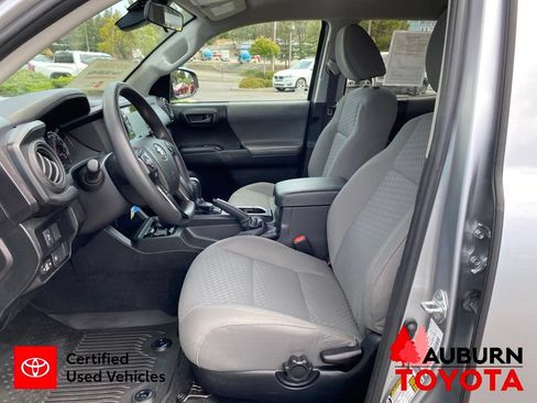 Certified 2022 Toyota Tacoma SR AWD/4WD image 30