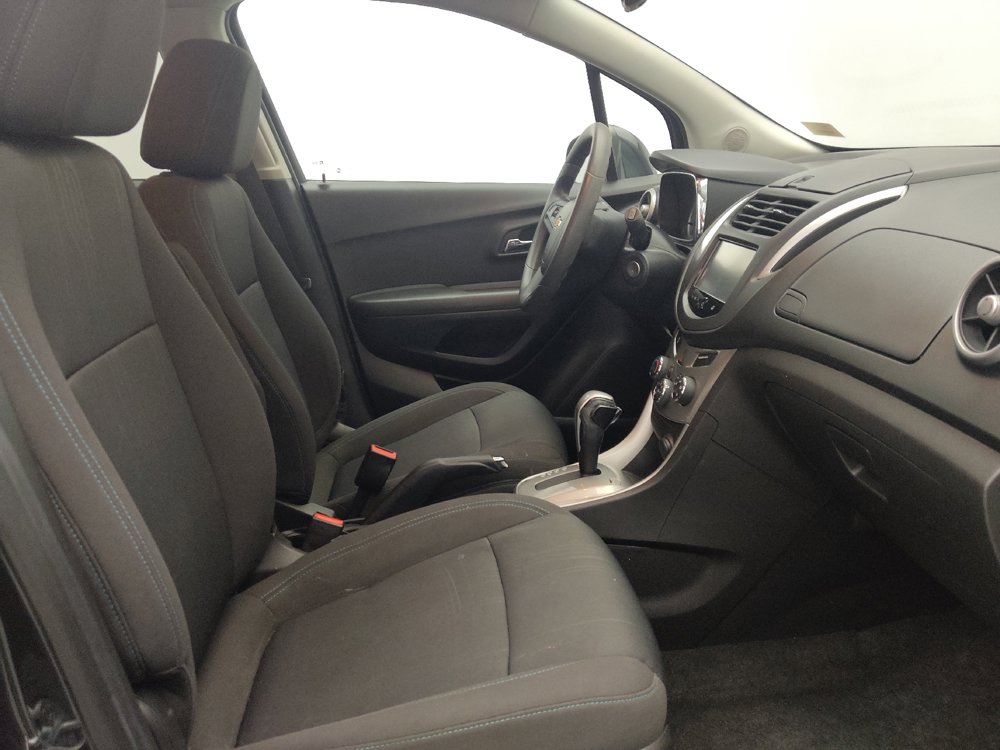 Used 2016 Chevrolet Trax LT FWD image 21