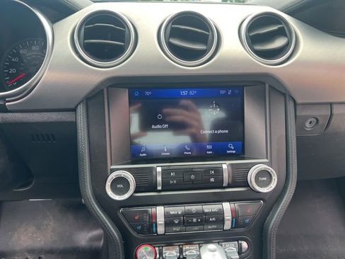 Used 2020 Ford Mustang Premium RWD image 6