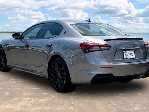 Used 2022 Maserati Ghibli Modena RWD image 6