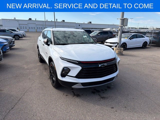 Used 2024 Chevrolet Blazer LT w/ Redline Edition AWD/4WD image 11