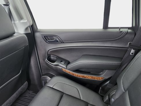 Used 2019 Chevrolet Tahoe Premier image 35