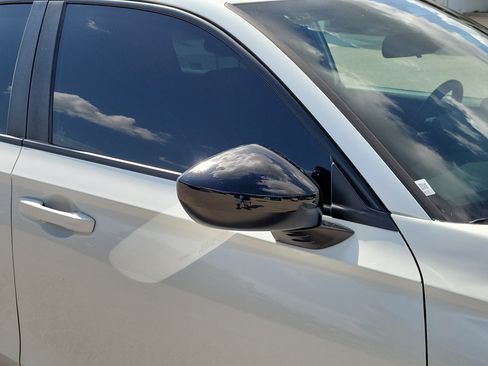 Used 2024 Honda Civic Sport image 8