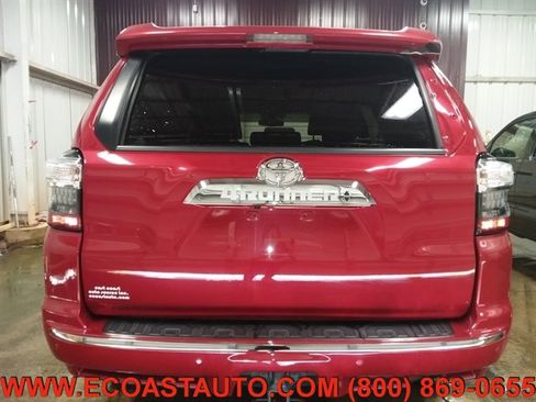 Used 2016 Toyota 4Runner Limited image 8