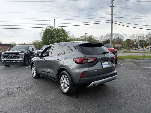 Used 2025 Ford Escape Active w/ Cold Weather Package AWD/4WD image 4