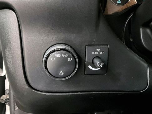 Used 2020 Chevrolet Express 3500 LT w/ LT Preferred Equipment Group image 15