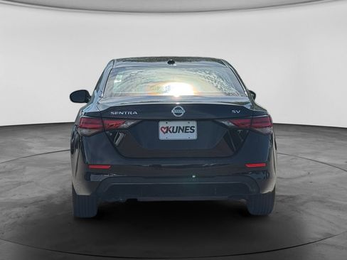 Used 2023 Nissan Sentra SV FWD image 7