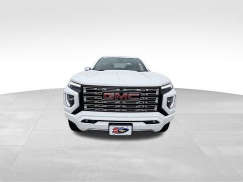 Used 2025 GMC Canyon Denali AWD/4WD image 2
