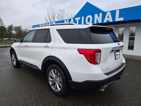 Used 2023 Ford Explorer Limited w/ Limited Technology Package image 7