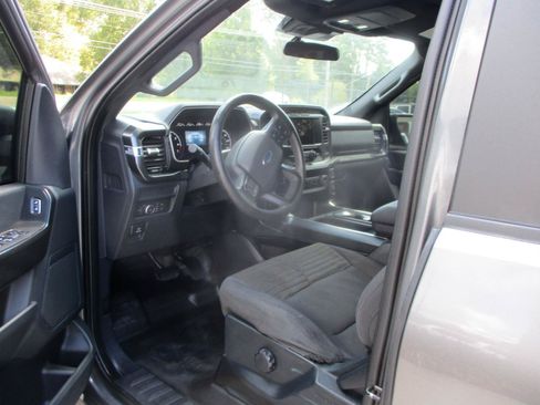 Used 2021 Ford F150 XL w/ STX Appearance Package RWD image 13