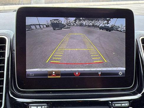 Used 2018 Mercedes-Benz GLE 350 image 35