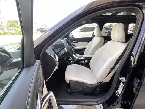 New 2026 BMW X1 xDrive28i w/ Technology Package AWD/4WD image 10