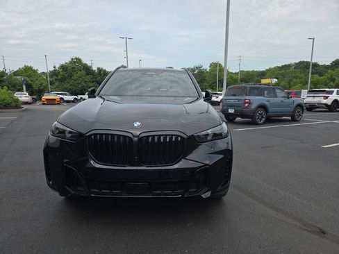 Used 2025 BMW X5 xDrive40i w/ Executive Package AWD/4WD image 2