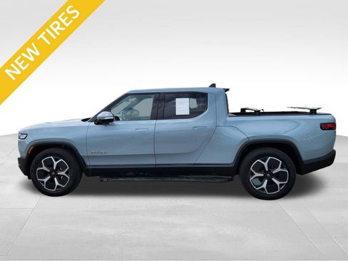 Used 2022 Rivian R1T Adventure AWD/4WD image 2