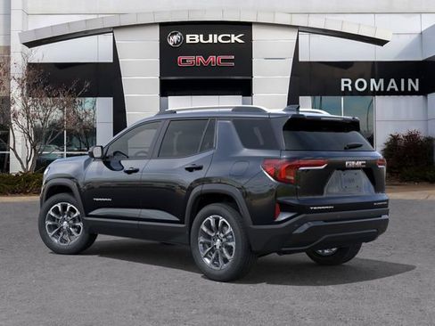 New 2026 GMC Terrain Elevation w/ Elevation Premium Package FWD image 3