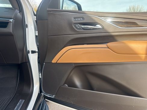 Used 2022 Cadillac Escalade Sport w/ Heavy-Duty Trailer Package image 61