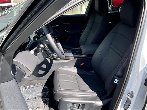 New 2026 Land Rover Range Rover Evoque S AWD/4WD image 9
