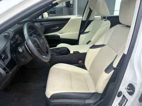 Used 2022 Lexus ES 350 w/ Premium Package FWD image 7