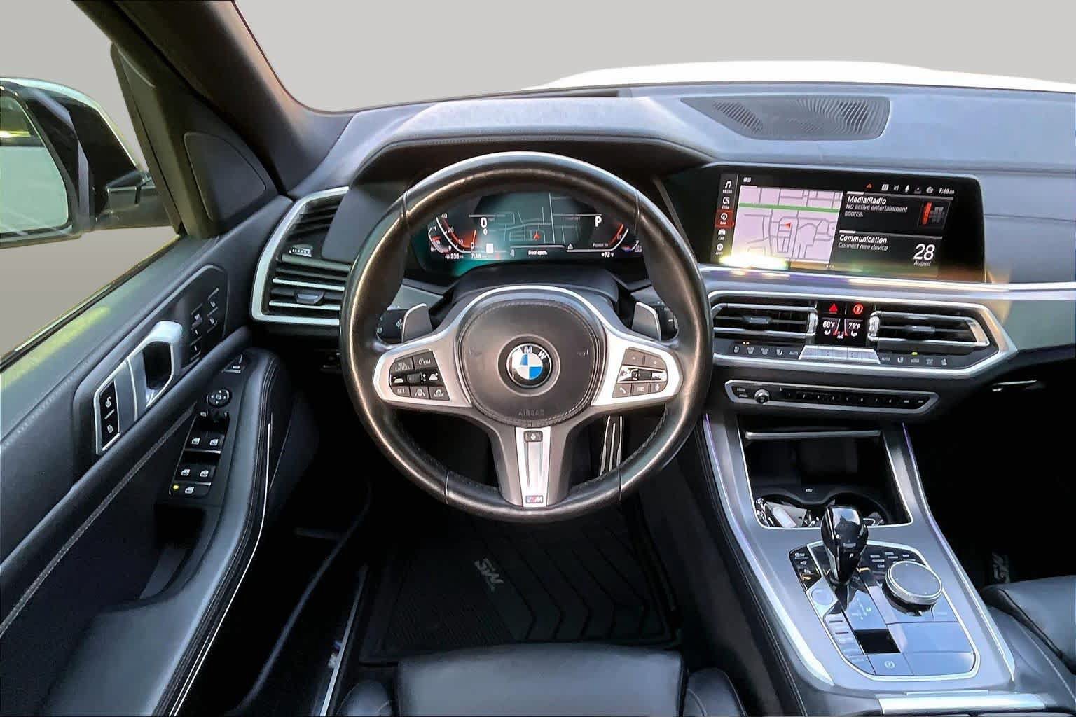 Used 2022 BMW X5 sDrive40i w/ M Sport Package RWD image 5