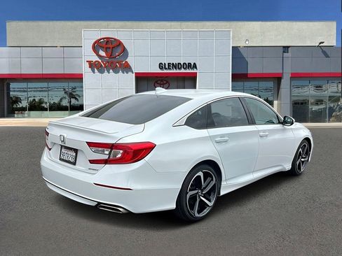 Used 2020 Honda Accord Sport image 3
