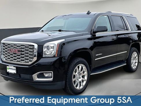 Used 2018 GMC Yukon Denali image 3