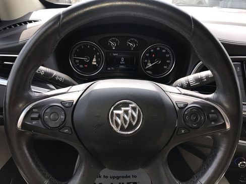 Used 2019 Buick Enclave Essence FWD image 14