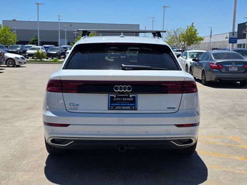 Used 2019 Audi Q8 Premium Plus AWD/4WD image 4