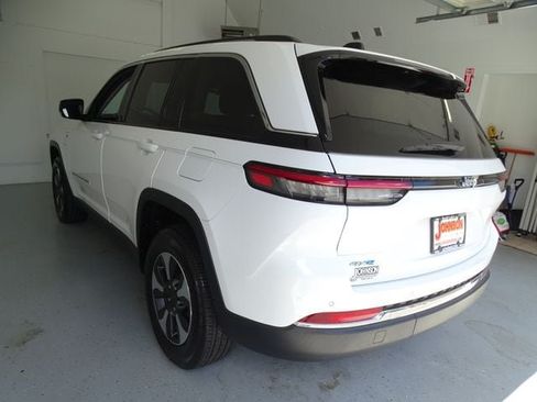 Certified 2023 Jeep Grand Cherokee 4WD 4xe image 22