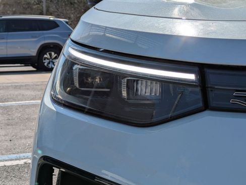 New 2026 Volkswagen Tiguan SE R-Line FWD image 11