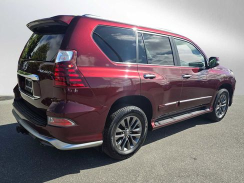 Used 2018 Lexus GX 460 Premium AWD/4WD image 3