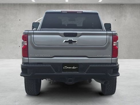 Used 2025 Chevrolet Silverado 2500 Custom w/ Custom Value Package image 15