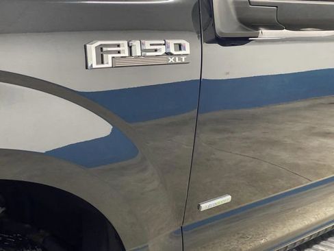 Used 2017 Ford F150 XLT w/ Trailer Tow Package image 35