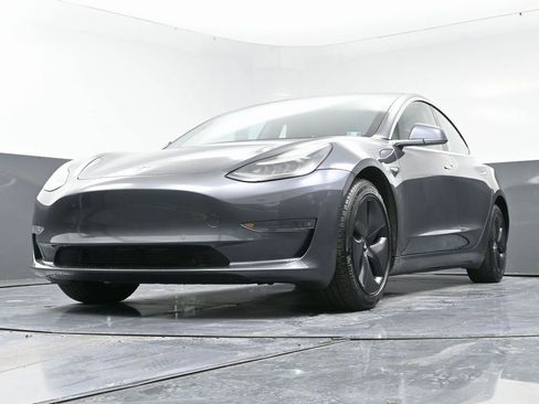 Used 2018 Tesla Model 3 Long Range image 53