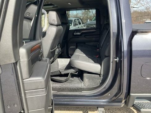 Used 2024 GMC Sierra 2500 Denali w/ Denali Reserve Package AWD/4WD image 59