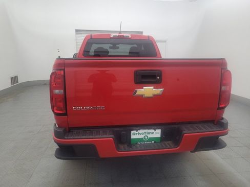 Used 2019 Chevrolet Colorado W/T w/ WT Convenience Package RWD image 6