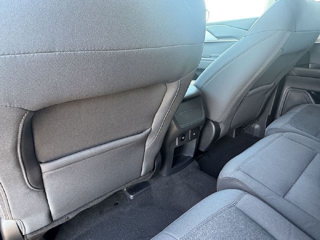 Used 2025 Ford Explorer Active RWD image 16