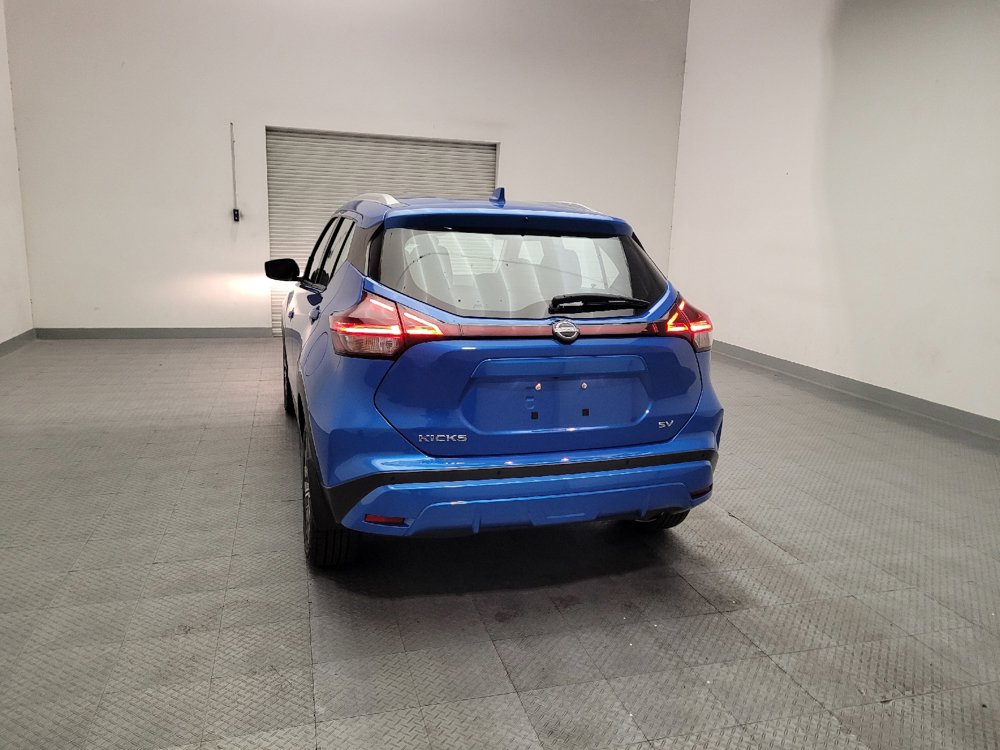 Used 2023 Nissan Kicks SV FWD image 6