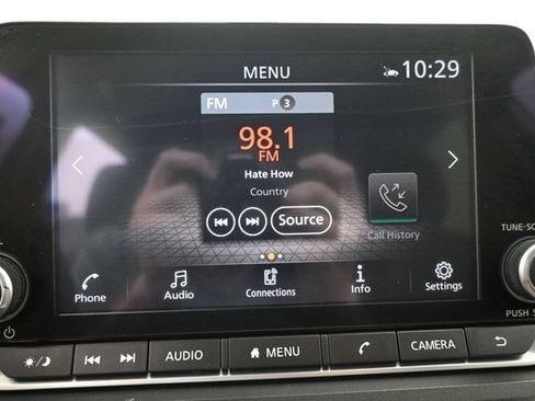 Used 2023 Nissan Rogue SV FWD image 13