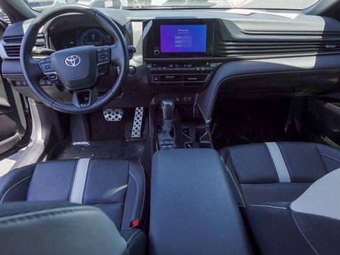 Certified 2025 Toyota Camry SE w/ Convenience Package FWD image 23