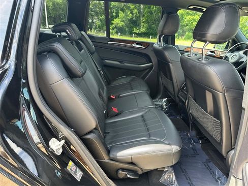 Used 2017 Mercedes-Benz GLS 450 4MATIC image 42