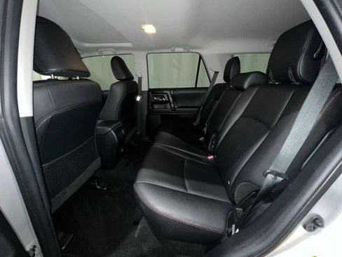 Used 2022 Toyota 4Runner TRD Off-Road Premium w/ TRD Black Wheel Package (TMS) AWD/4WD image 35