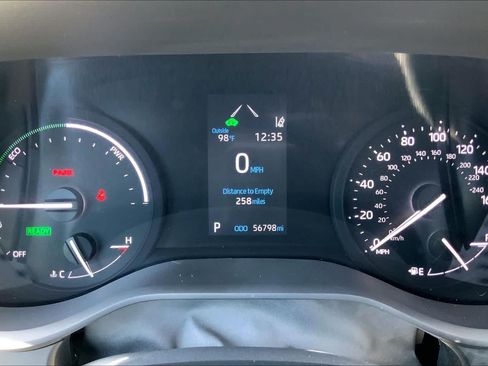 Used 2024 Toyota Sienna XLE FWD image 26