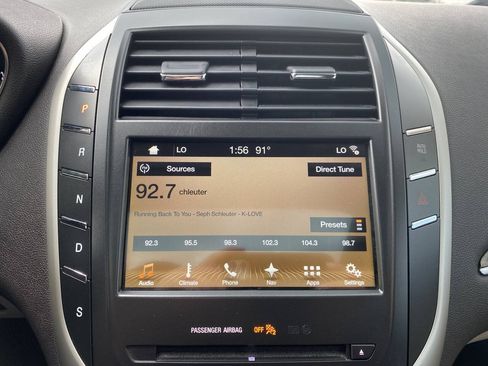 Used 2017 Lincoln MKC Reserve w/ Lincoln MKC Climate Package AWD/4WD image 28