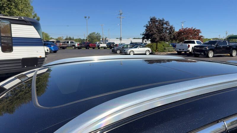 Used 2020 Lincoln Nautilus Reserve AWD/4WD image 17