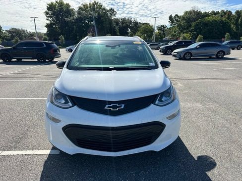 Used 2020 Chevrolet Bolt Premier w/ Infotainment Package FWD image 15