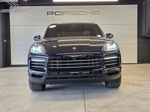 Certified 2022 Porsche Cayenne AWD/4WD image 30