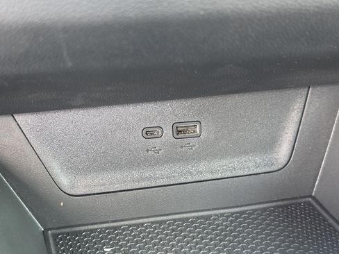 New 2026 Chevrolet Equinox LT w/ Safety and Technology Package FWD image 29